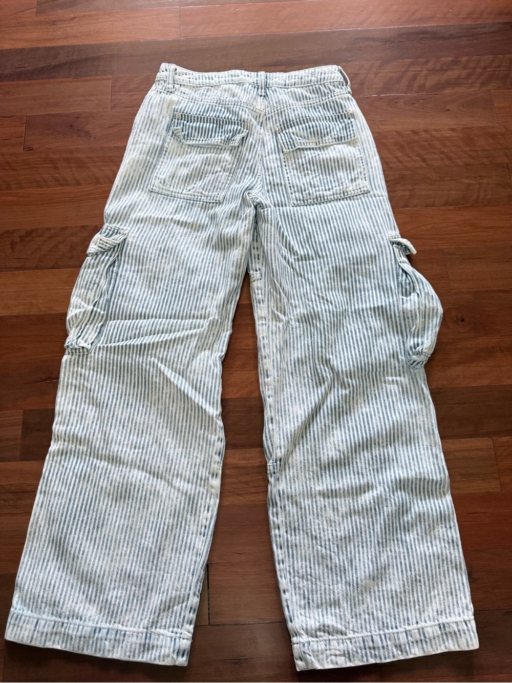 Striped Cargo jeans in Light Blue and White